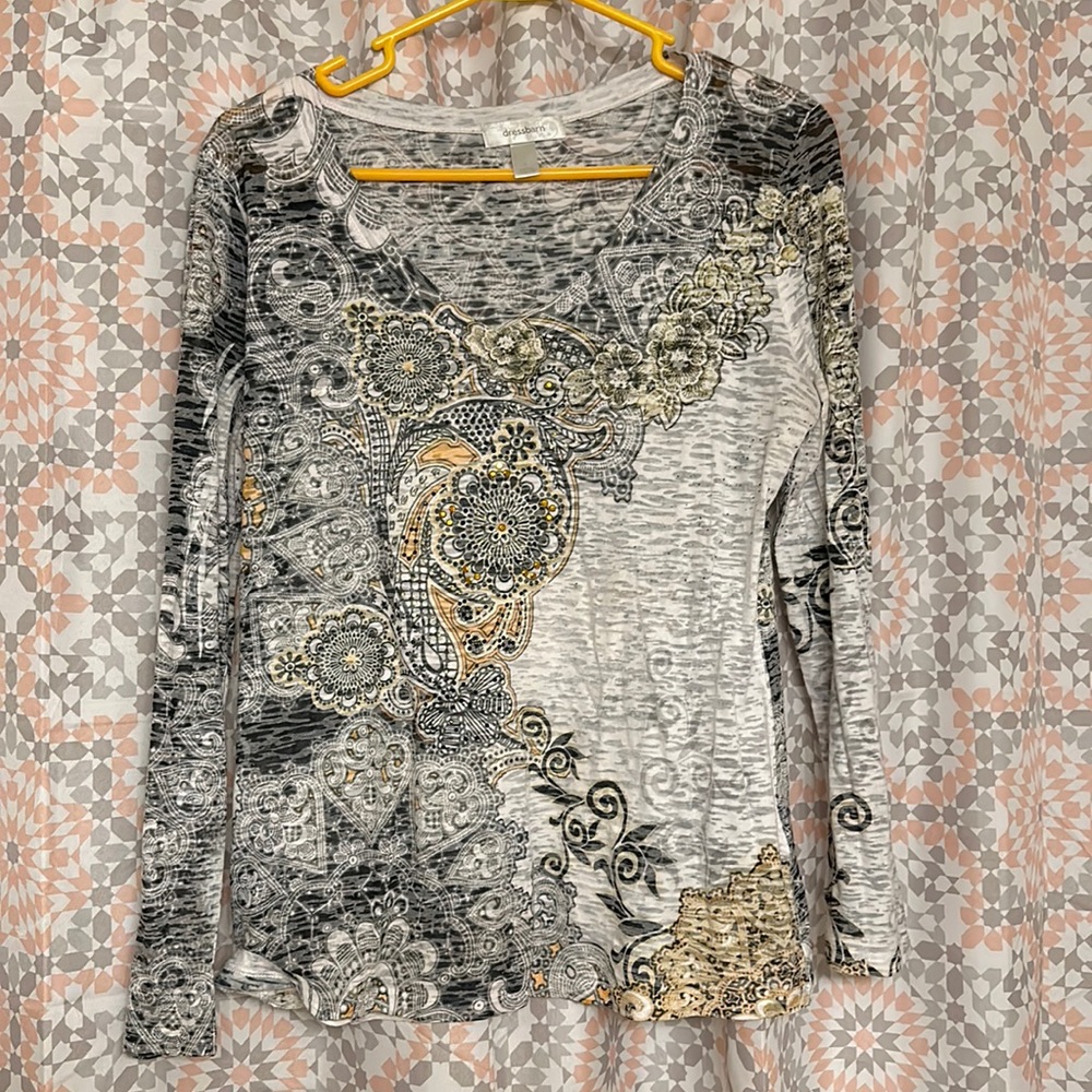 Dressbarn size large long sleeve T